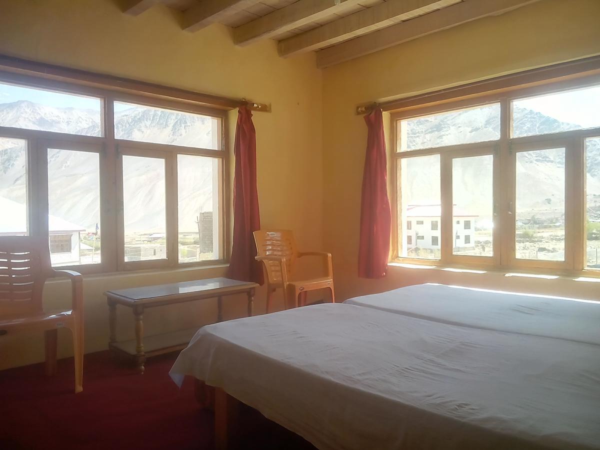 Hotel Rigyal Padam Eksteriør billede